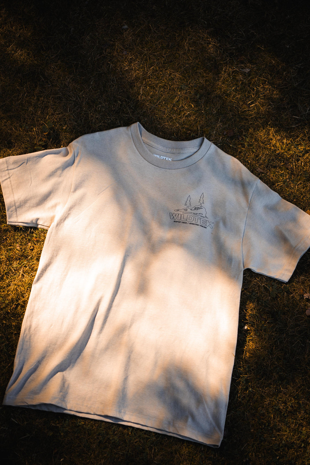 Le Outliner - T-Shirt
