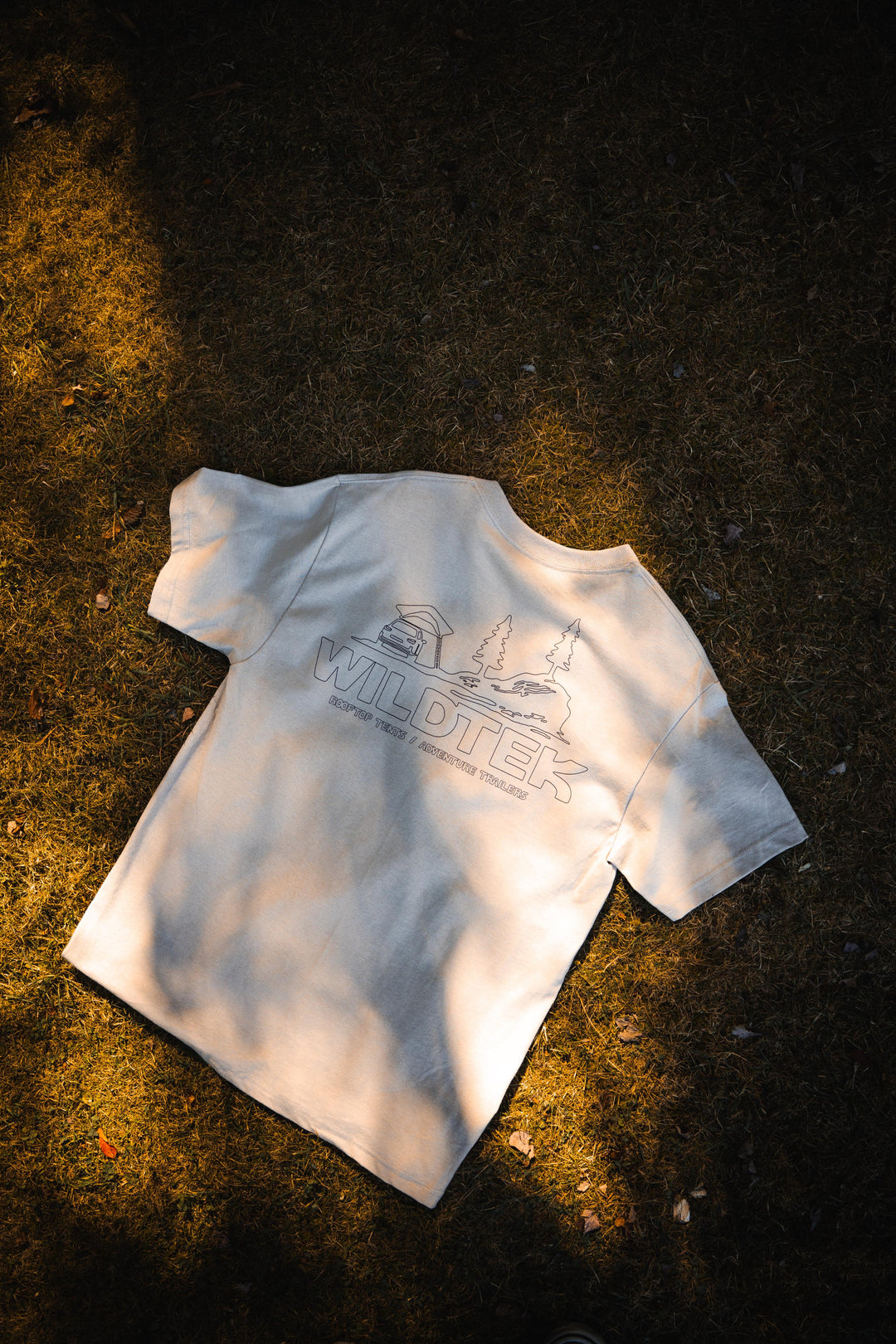 Le Outliner - T-Shirt