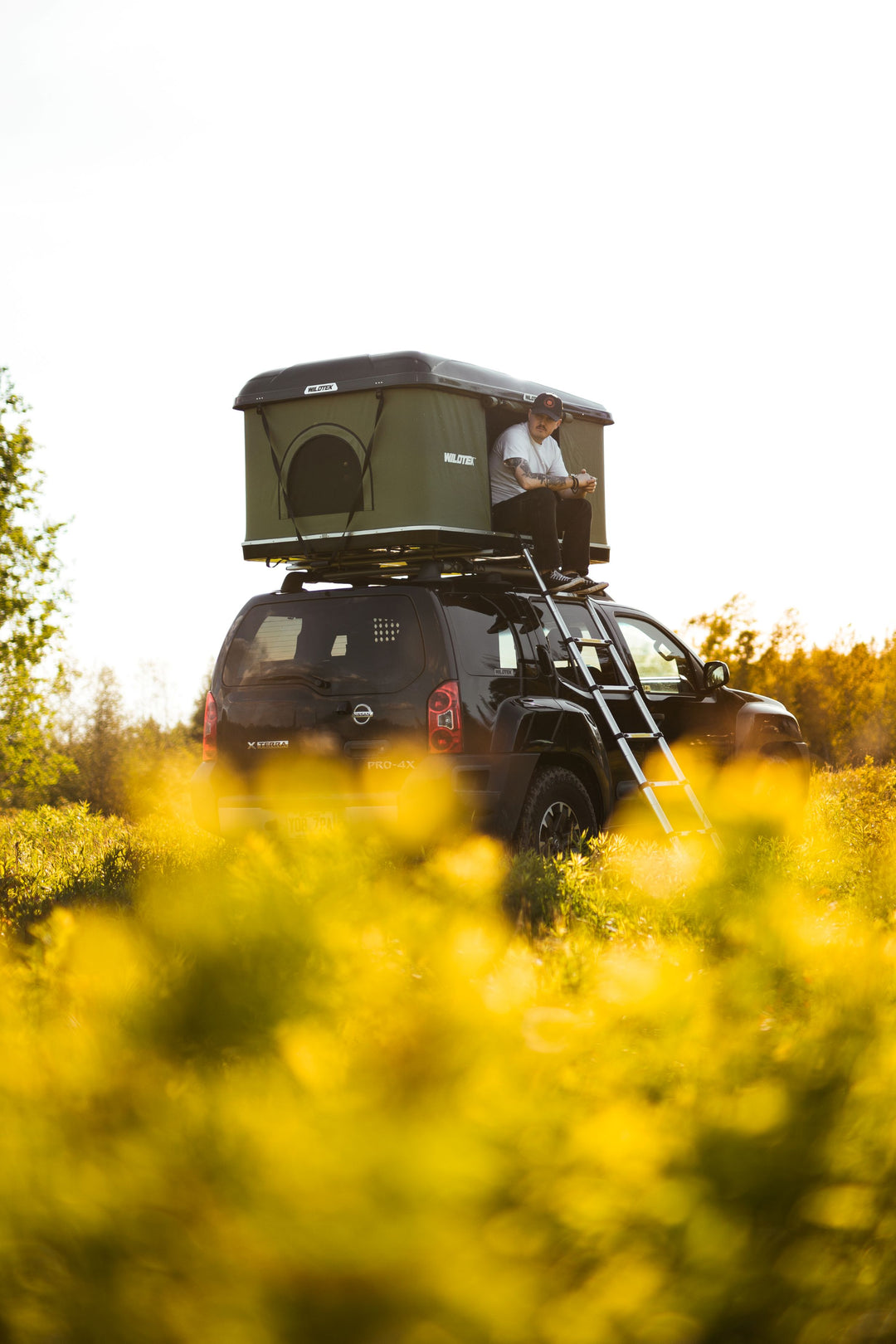 Rooftop tent KELOWNA -M