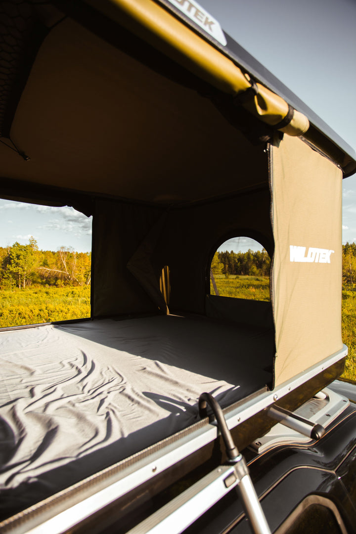 Rooftop tent KELOWNA -M