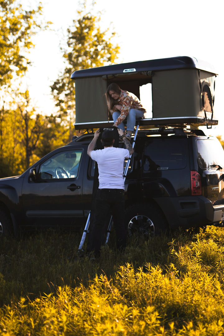 Rooftop tent KELOWNA -M