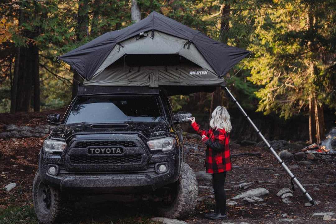 wild camp roof top tent Rooftop tent softshell SEQUOIA-M – WILDTEK